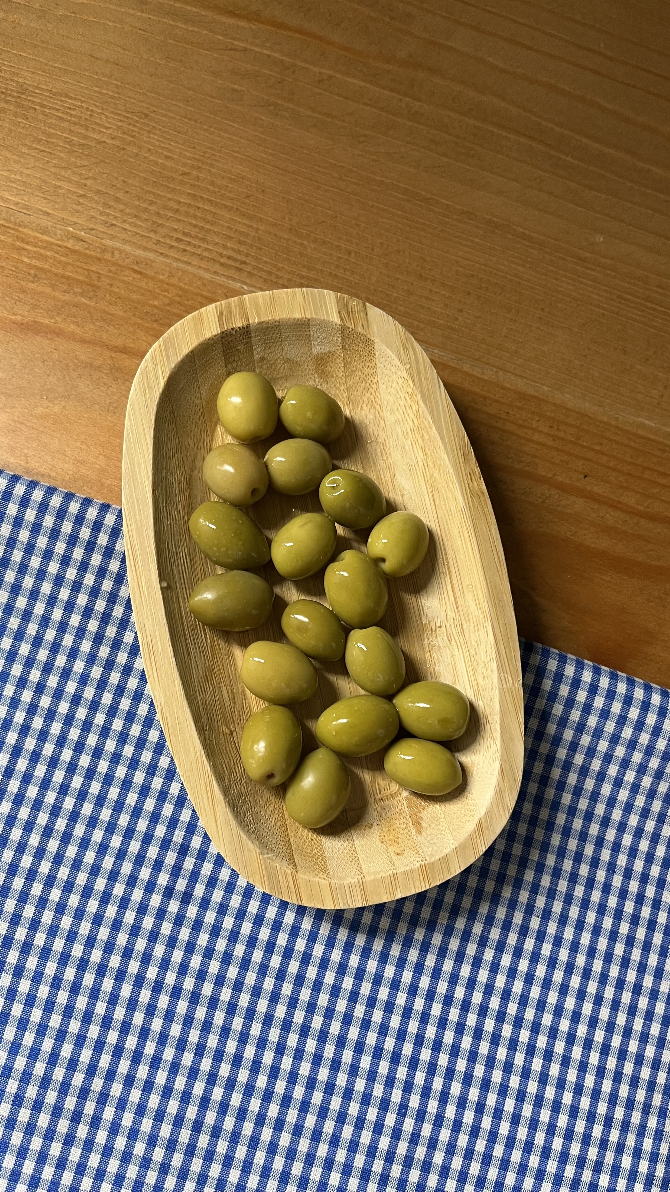 زیتون خوری بامبو